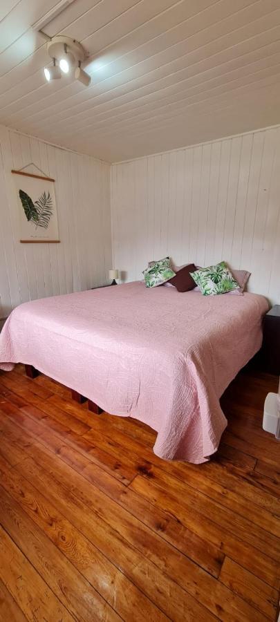 Si Po Hostel Пуерто Монт Екстериор снимка