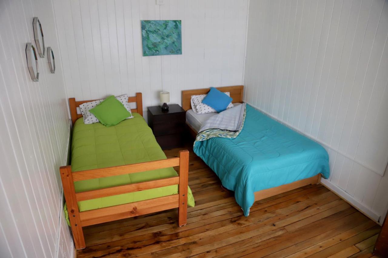 Si Po Hostel Пуерто Монт Екстериор снимка